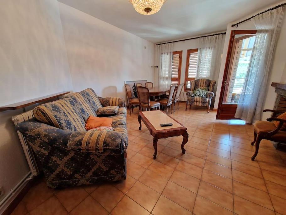 Atic Verdaguer 3 Habs Pis Sencer Pobla de Segur Buitenkant foto
